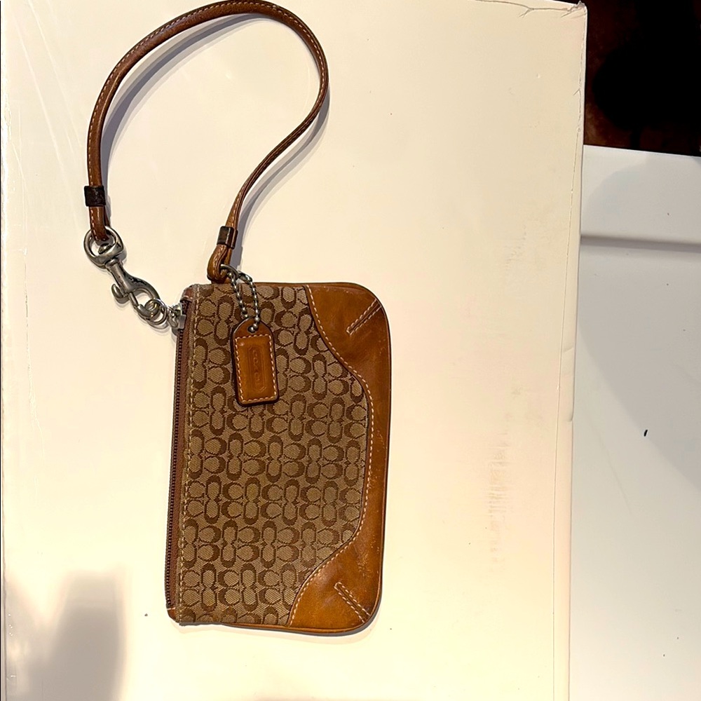 Vintage Coach logo wristlet